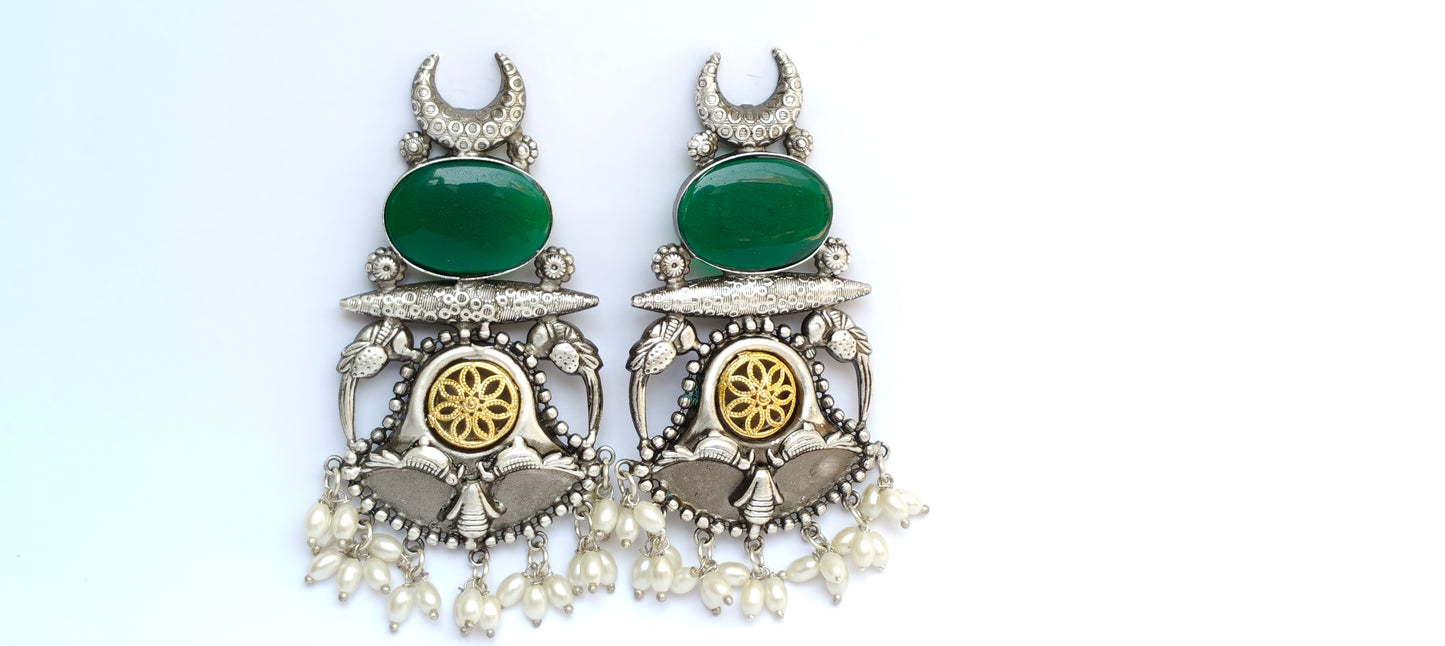 DOUBLE TONED EMERALD OXIDISED STATEMENT EARRINGS