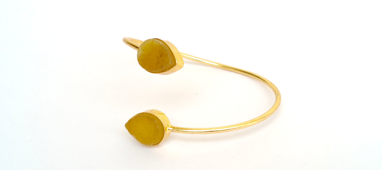 LEAF GREEN STONE MINIMAL BRACELET