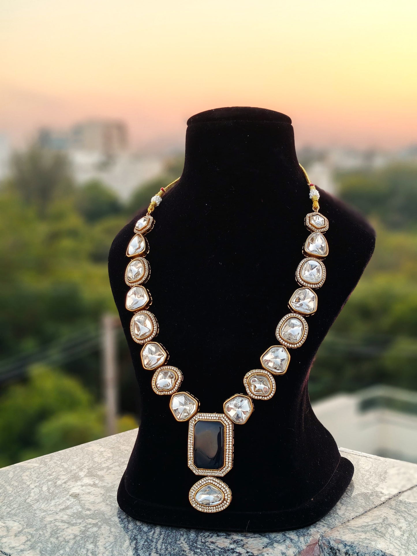 MOSSANITE NECKLACE WITH MONALISA STONE