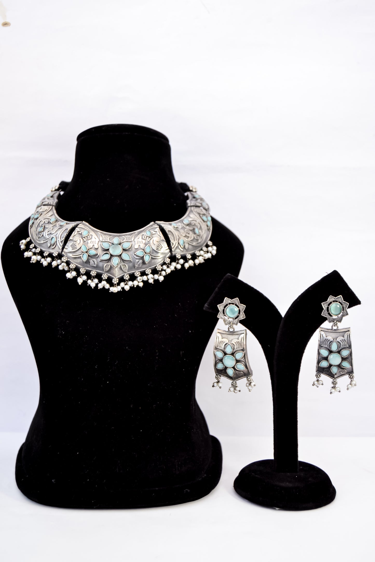 OXIDISED ANTIQUE BLUE CHOKER SET