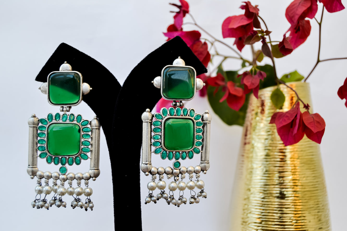 TRADITIONAL OXIDISED EARRINGS WITH GREEN MONALISA STONE
