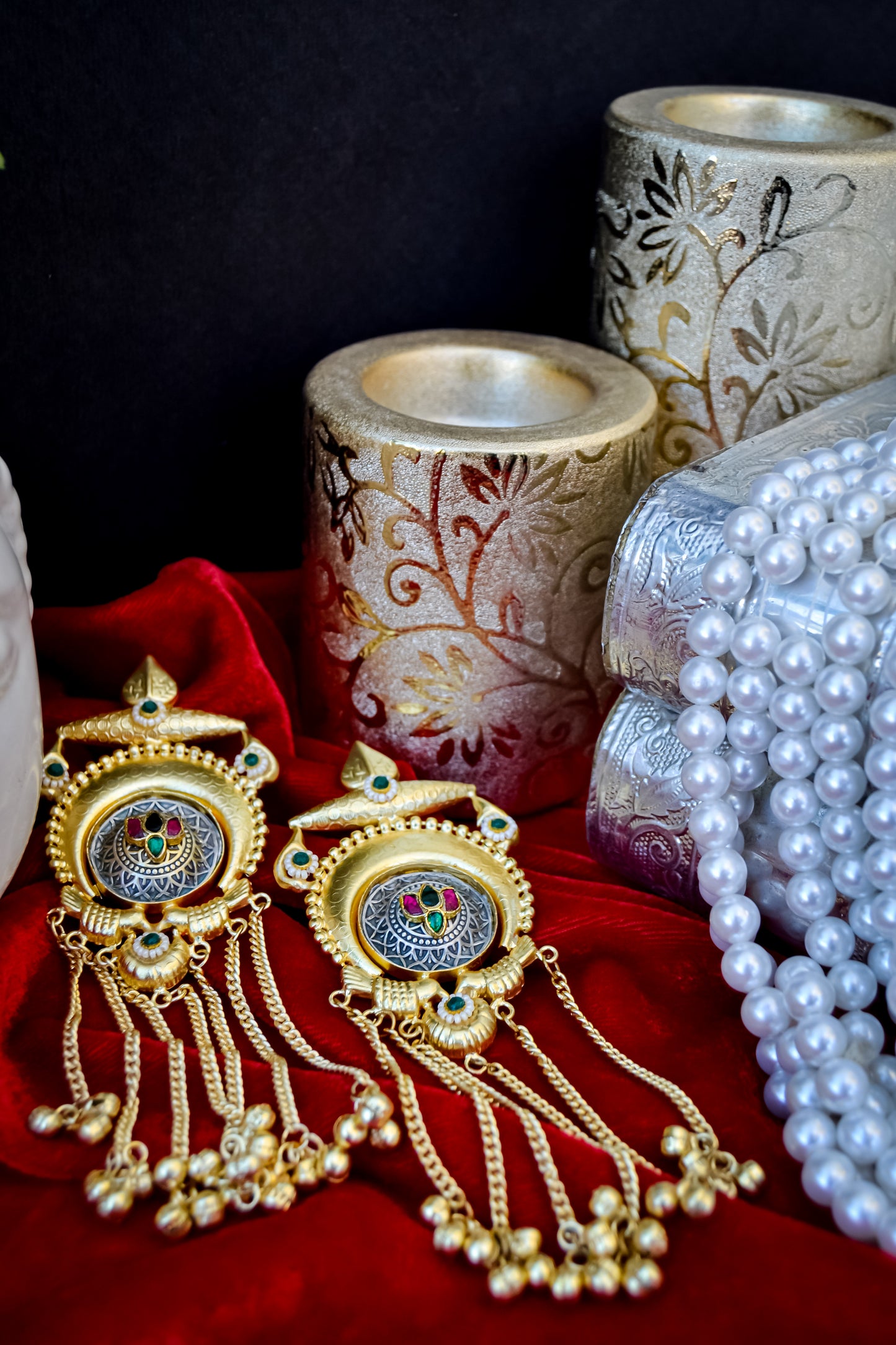 GOLDEN LONG STATEMENT EARRINGS