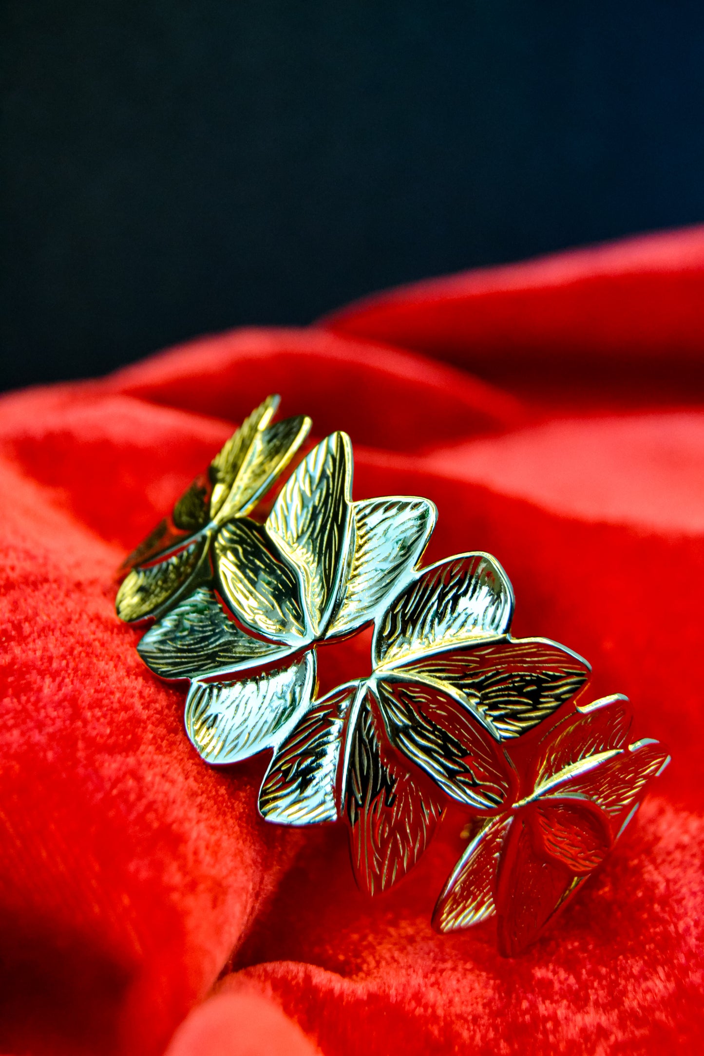 ANTI TARNISH GOLD PLATED LOTUS BRACELET