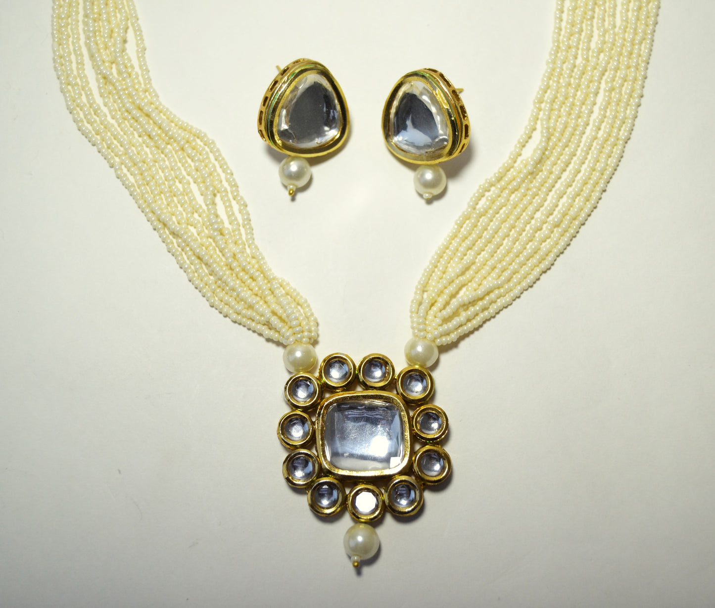 TRADITIONAL PEARL KUNDAN NECKLACE SET