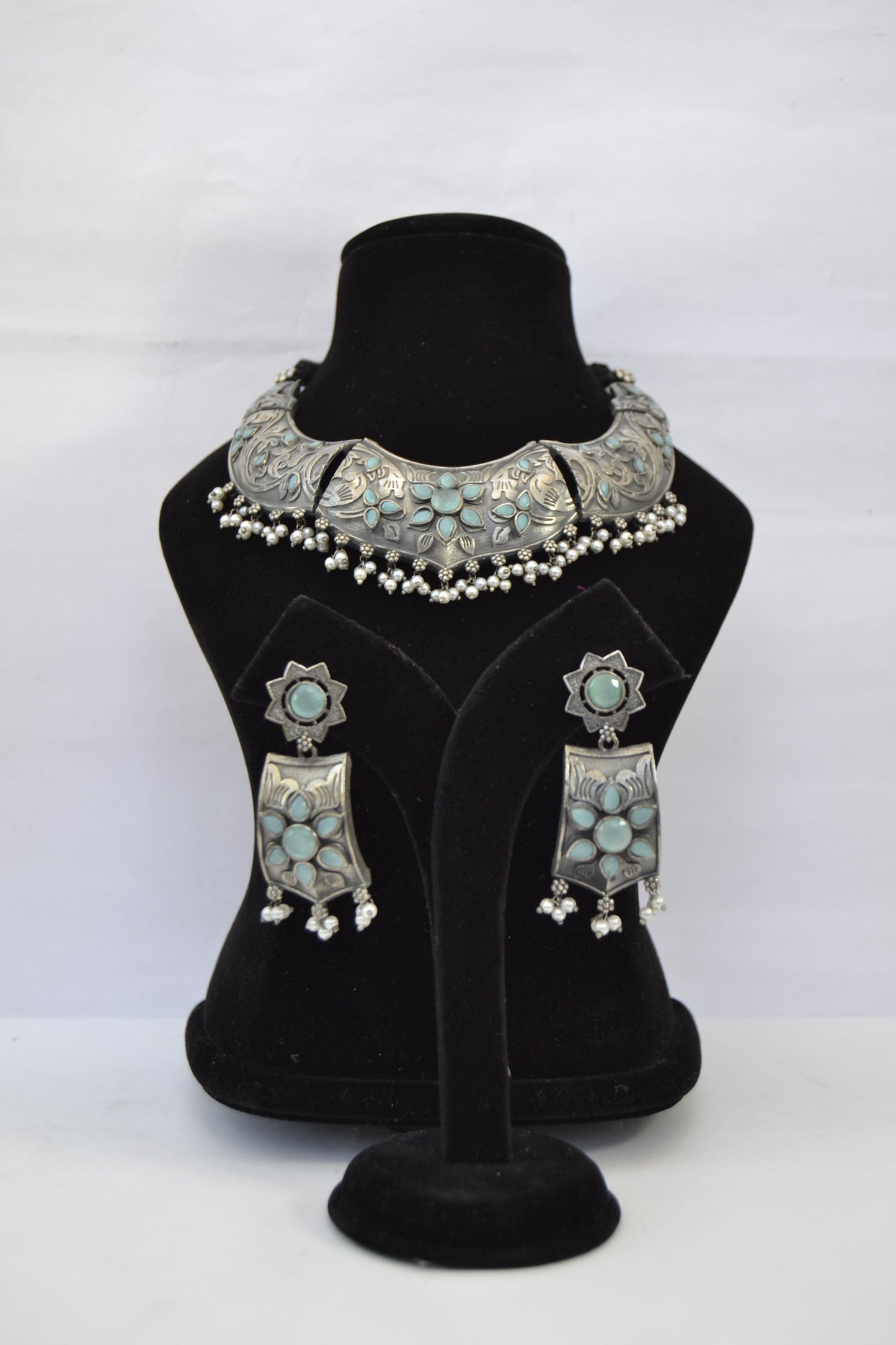 OXIDISED ANTIQUE BLUE CHOKER SET