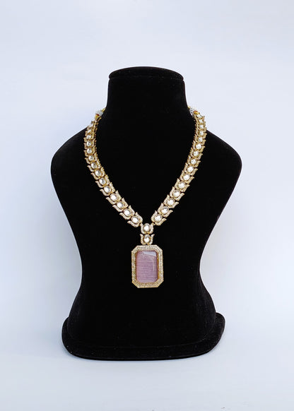 TRADITIONAL NECKLACE WITH PINK LOTUS DETAILS
