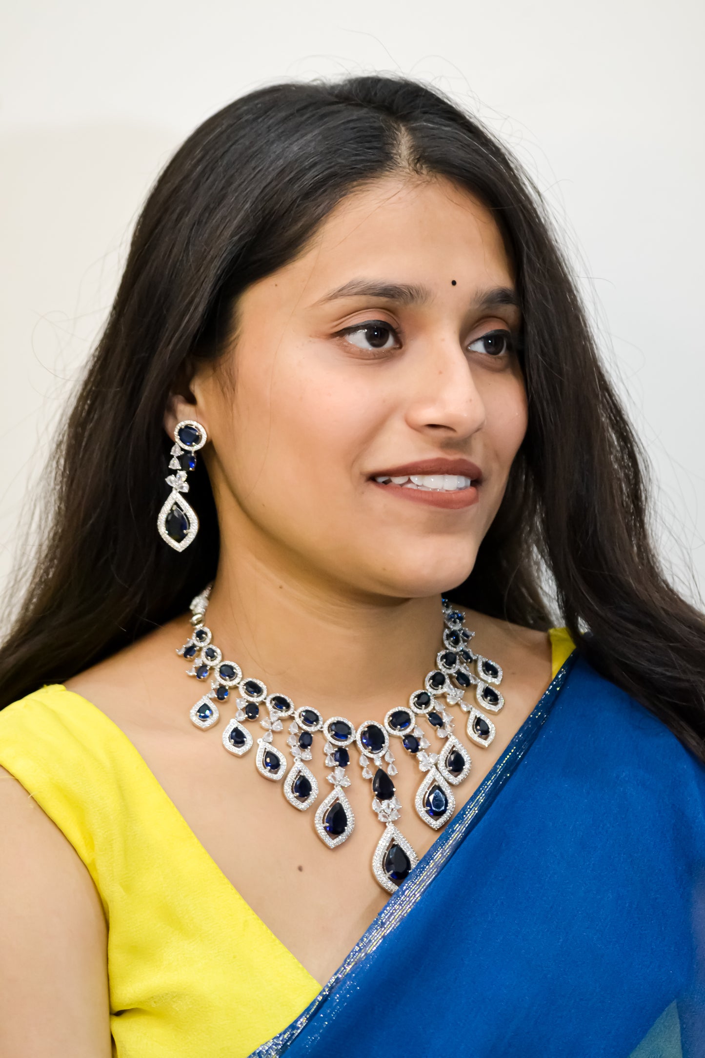 STATEMENT BLUE AD NECKLACE