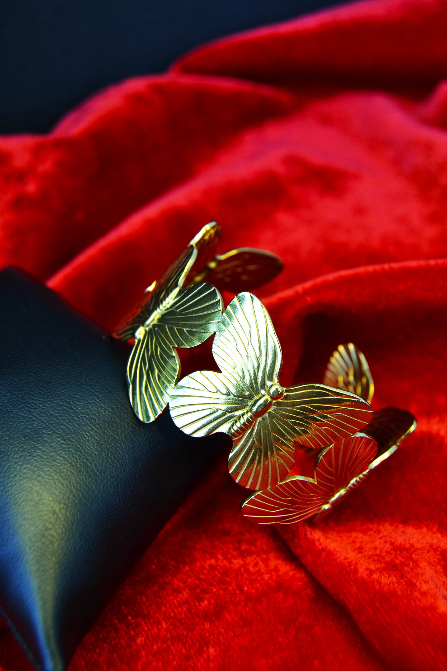 ANTI TARNISH GOLD PLATED BUTTERFLY BRACELET