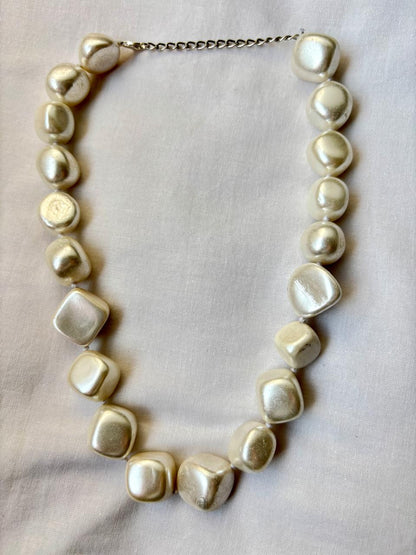 REAL FRESH WATER MOTHER OF PEARL NECKLACE